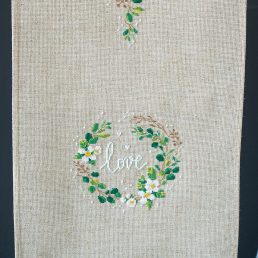 vervaco-embroidery-kit-table-runner-love-embroidery-kit-table-runner-love-pn-0185102.jpg