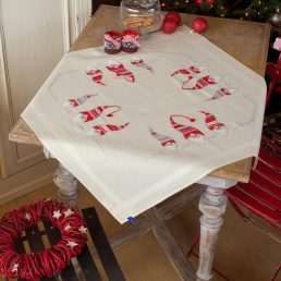 vervaco-embroidery-kit-tablecloth-christmas-elves-embroidery-kit-tablecloth-christmas-elves-5413480503186.jpg