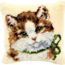 vervaco-latch-hook-kit-cushion-kitten-latch-hook-kit-cushion-kitten-pn-0014138-1.jpg